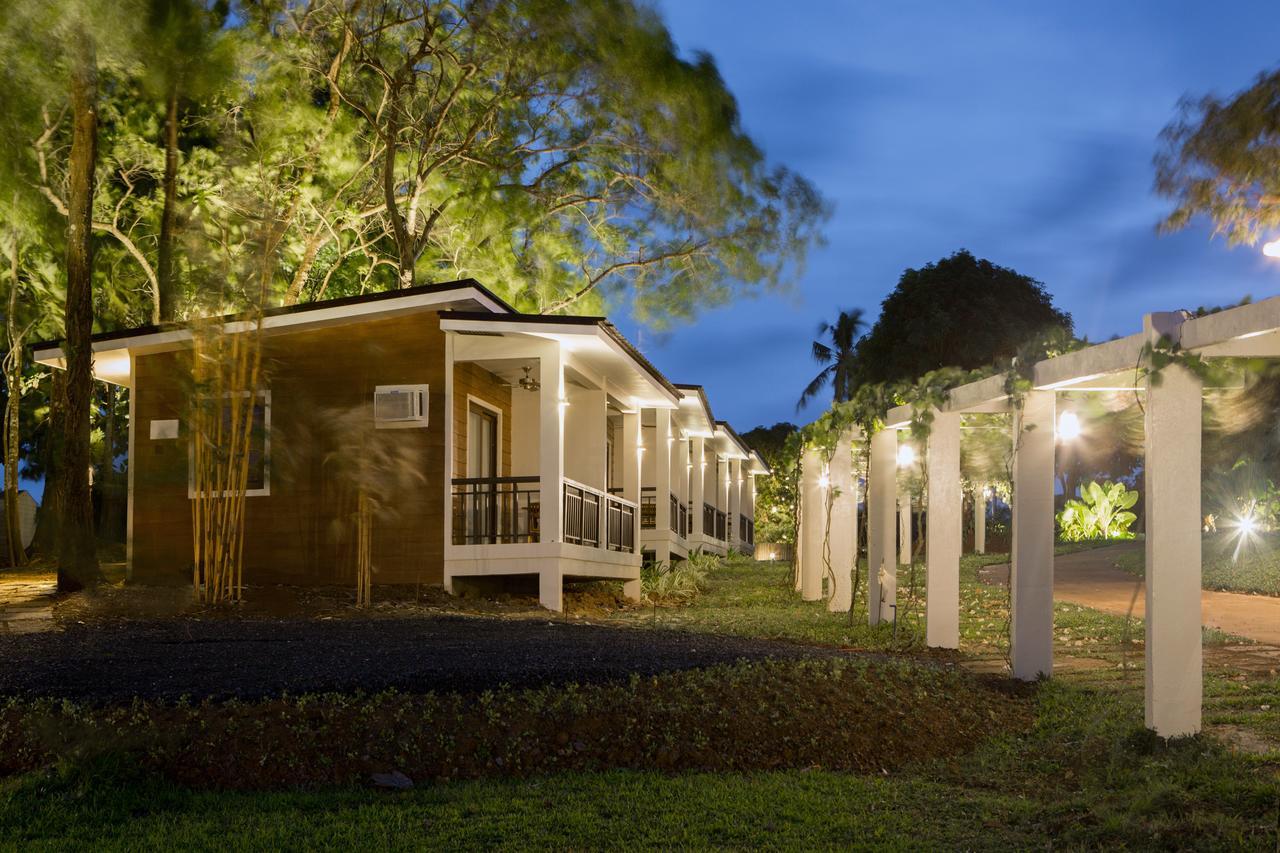 Solina Beach & Nature Resort Carles Εξωτερικό φωτογραφία