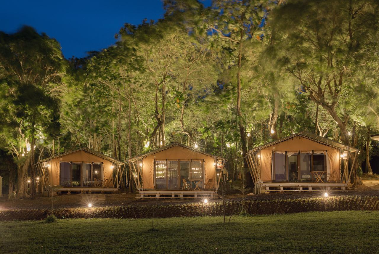 Solina Beach & Nature Resort Carles Εξωτερικό φωτογραφία